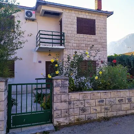 Anto Apartment