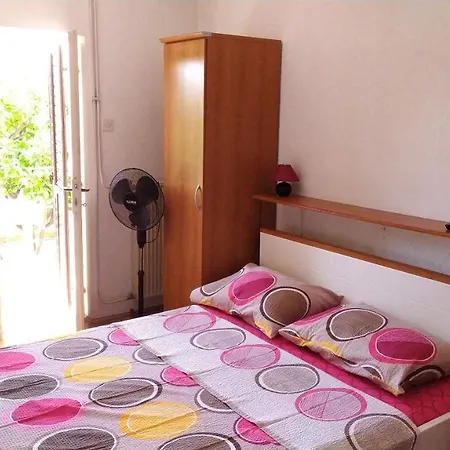Anto Apartment Orebic