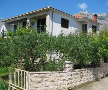 Anto Apartment